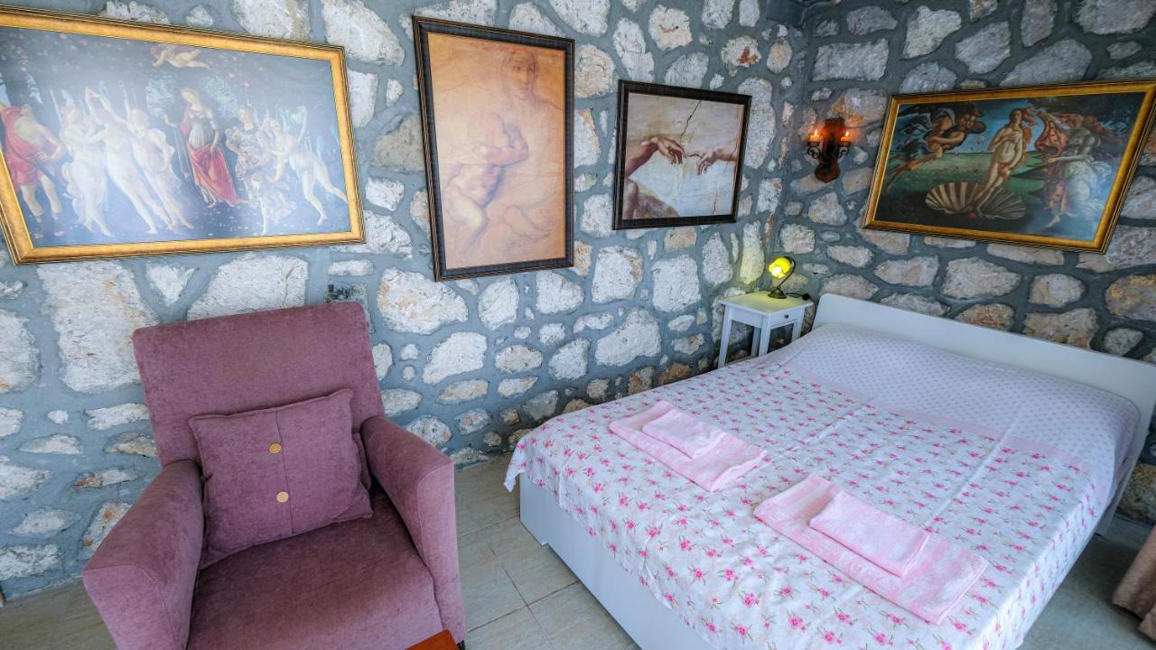 Teras Butik Apart Karaburun  Exterior photo